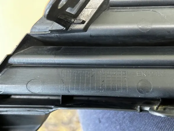 Griglia centrale paraurti anteriore TOYOTA COROLLA E16 OEM 53112-02690 image 7