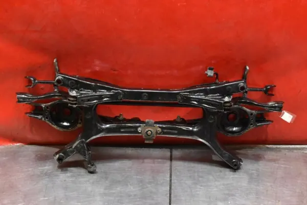 Viga traseira OEM mamAUTO-1047324- para Toyota C-HR 2019-2021 image 2