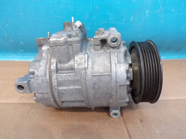 VW Crafter 2.5 TDI AC Kompressori image 3