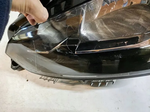 PEUGEOT 208 II - LINKER KOPLAMP image 6