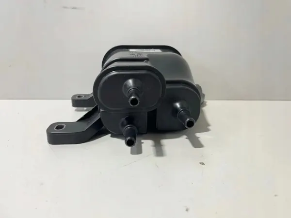Kolfilter OEM 7371249 för BMW 540i G30 image 4