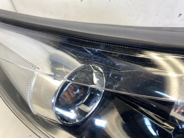 KIA SPORTAGE III Faro Derecho 92102-3U210 image 6