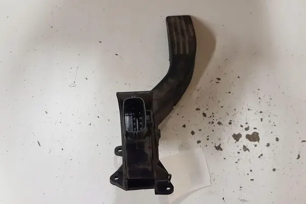 Gaspedaal FORD FOCUS 1.8L diesel 2000 image 3