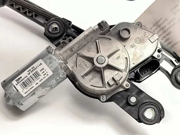 VW Skoda Seat Heckwischermotor 5F3955711A image 5
