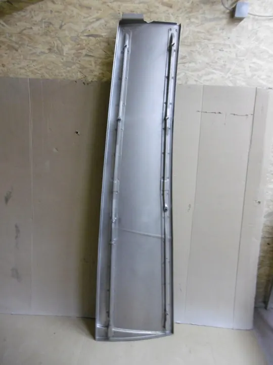 Spoiler Esquerdo de Cabine Volvo FH 4 image 3