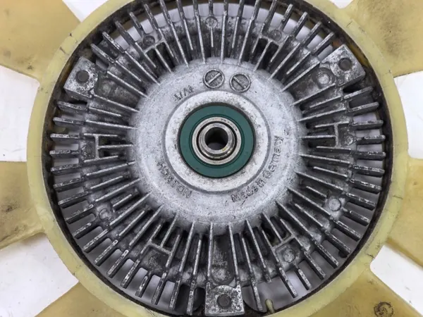 Ventilateur Visco OEM SPRINTER 00-06 2.2 CDI - Occasion image 5