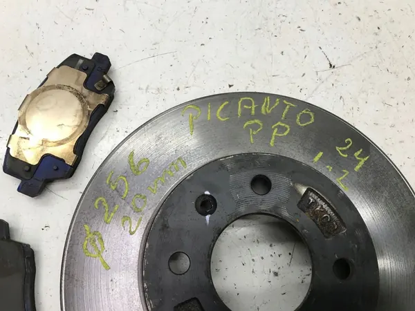 KIA PICANTO III 1.2 MPI 2024 Disco de Freio Dianteiro 256mm image 2