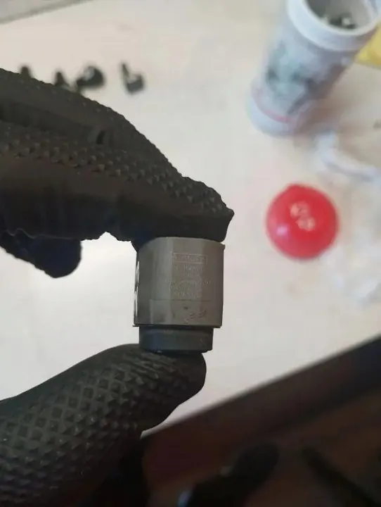 Accelerometer VOLVO V70 II 2.0L diesel 2008 image 3