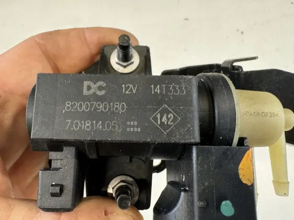 Nissan OE 8200790180 Alipainesolenoidiventtiili image 4
