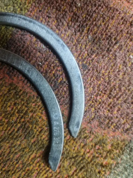 Mercedes kampiakselin aluslevyt OEM A2763862 A2763962 image 3