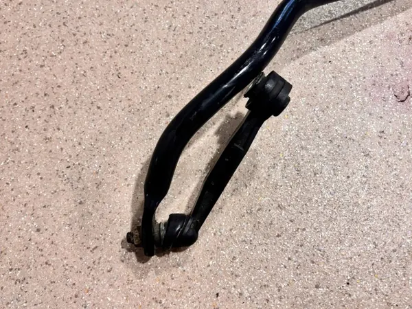 BMW X3 G01 Bakre stabiliseringsstag OEM 6885772 image 9