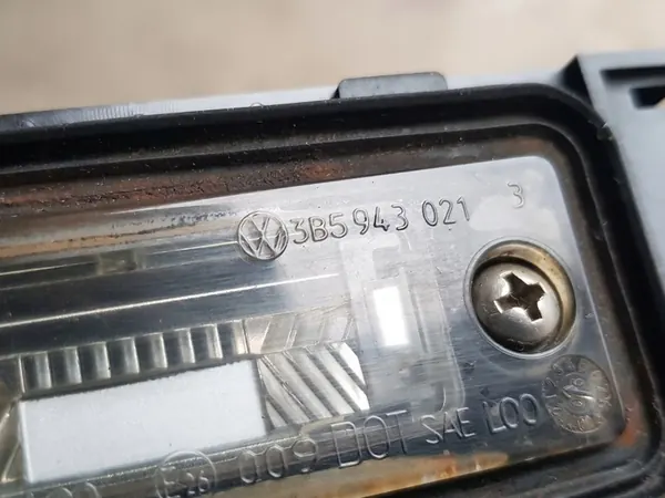 Mikroschalter für Heckklappengriff / VW Touran I - Passat B6 Kombi image 3