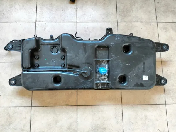 AdBlue-tankpump OEM 32242674 för Volvo V40 image 2