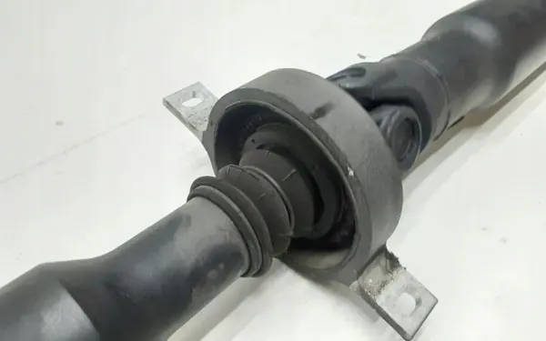 Arbre de transmission BMW OE 7567953 d'occasion image 3