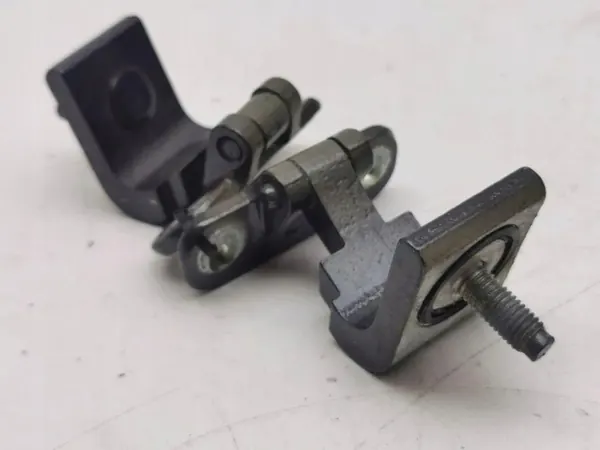 Audi Q2 2022 Paumelle Hayon OEM 8V38272998 image 3