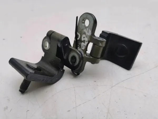Audi Q2 2022 Paumelle Hayon OEM 8V38272998 image 4