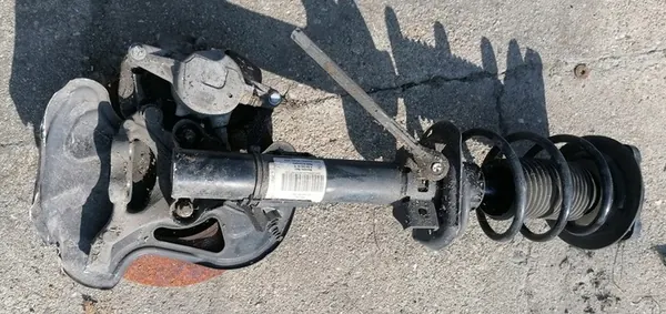 MERCEDES C-KLASA W204 3.0 V6 MCPERSON SINISTRO ANTERIORE image 2