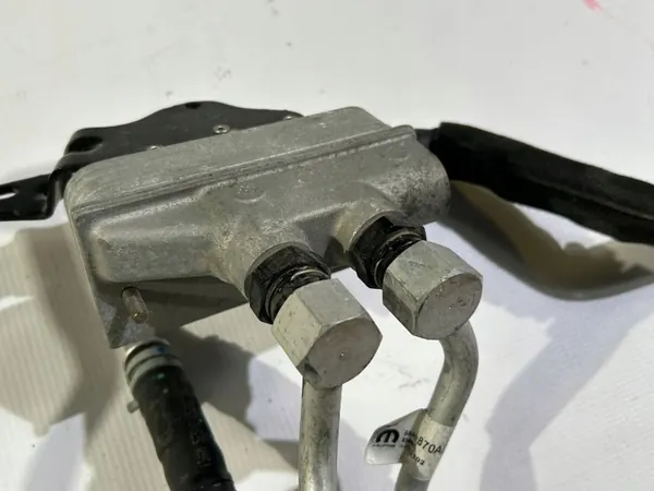 Getriebeölkühler OEM 68404398AA Jeep Wrangler image 6