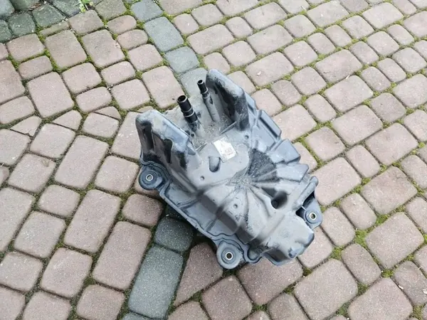 AdBlue-säiliö Pumpulla OEM C553 Opel Insignia B:lle image 2