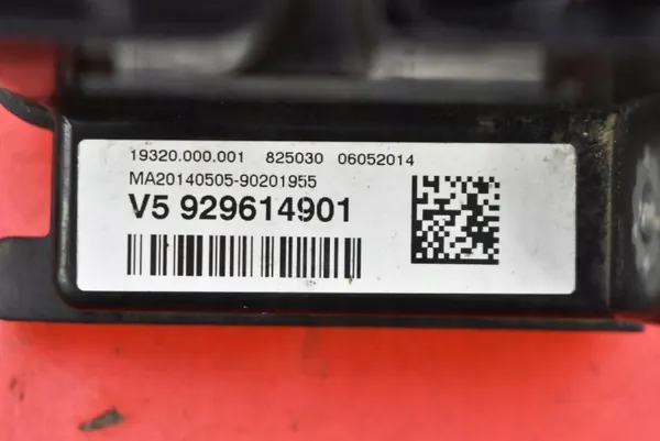 Fusible batterie OEM 929614901 pour BMW F20 1.6i image 8