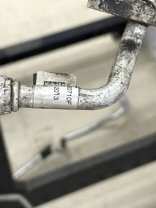 Ilmastointiputki Audi A5 8T A4 B8 Lift 8T0260710F image 6