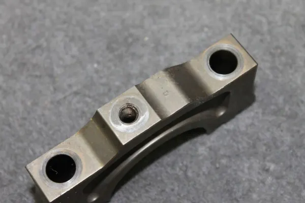 Kurbelwellenstütze OEM 8506662 NR6 Gebraucht image 9
