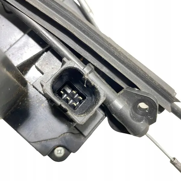 Bakre högra dörrlås OPEL VECTRA C 13210763 image 6