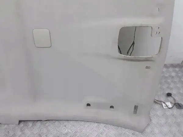 Plafonnier Volvo C30 OEM 1281798 - État Utilisé image 5