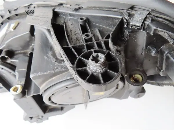 Rechter Voorlicht Mercedes C-Klasse W204 Xenon 11-14 A2048204639 image 7