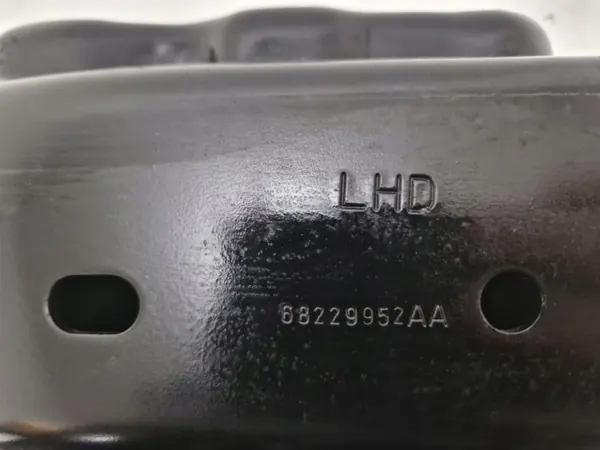 Dodge Vaihteiston Tuki OEM 68252525AA - Käytetty image 5