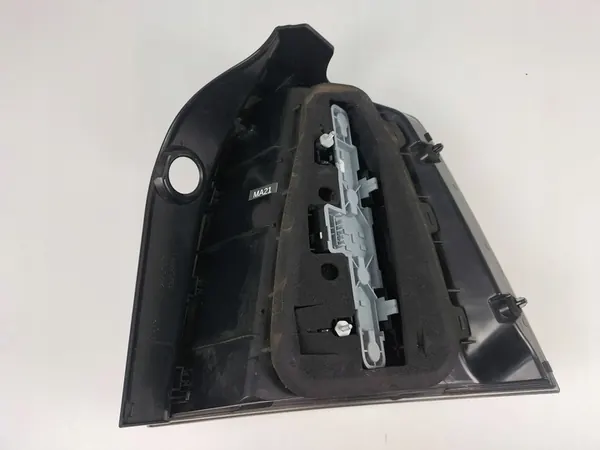 Opel Zafira B Luz Trasera Izquierda OE 93190792 image 10