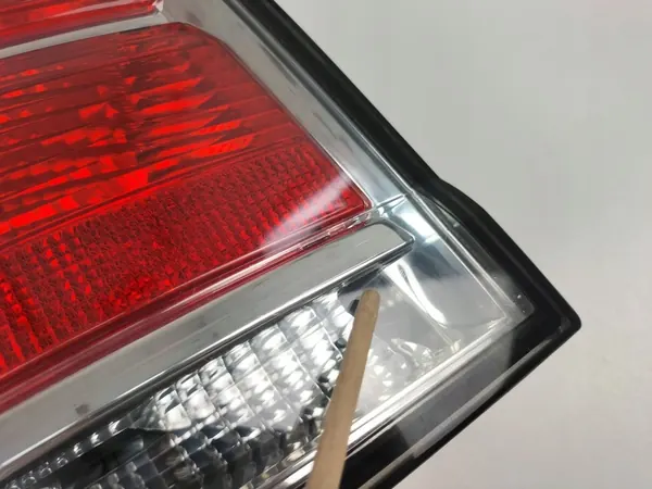 Opel Zafira B Luz Trasera Izquierda OE 93190792 image 2