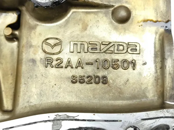 Mazda 6 Distributiekettingdeksel OEM R2AA-10501 2.2 Diesel image 8