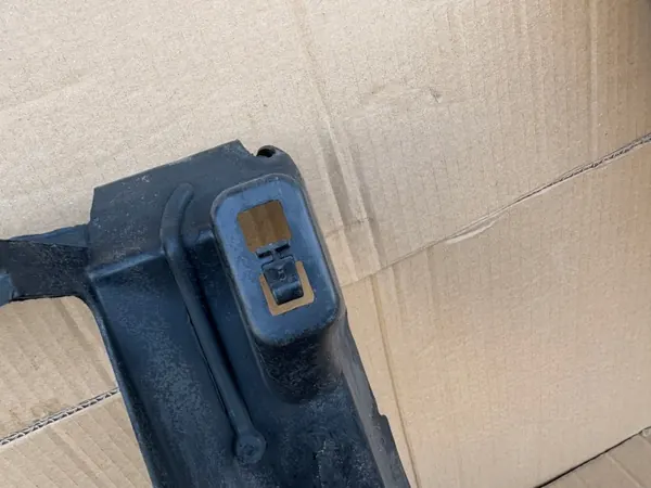 Volante Airbag Renault OEM 628201400R Usado image 5