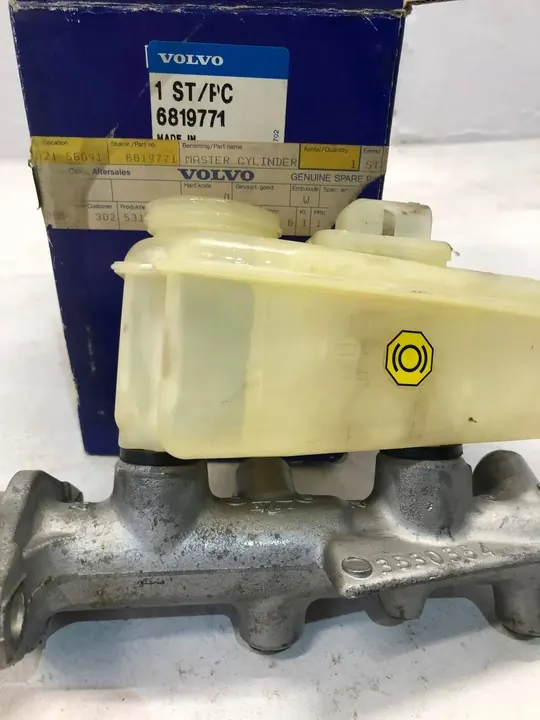 Volvo 940 960 remcilinder 91 - 97 OEM 3530354 image 2
