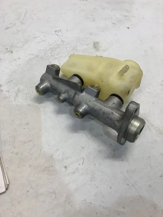 Volvo 940 960 remcilinder 91 - 97 OEM 3530354 image 4