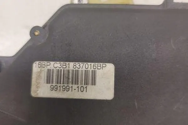 Rechtes vorderes Türschloss VW POLO 3B1837016BP image 3