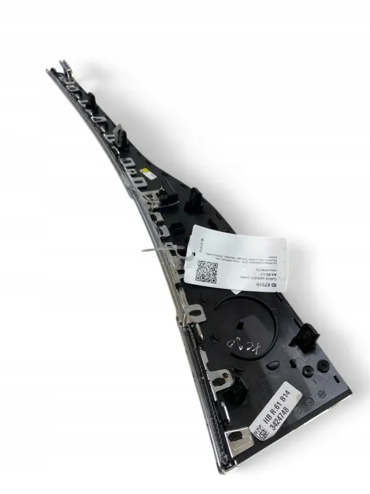Panel de puerta trasera Volvo XC90 OEM 31699359 image 9