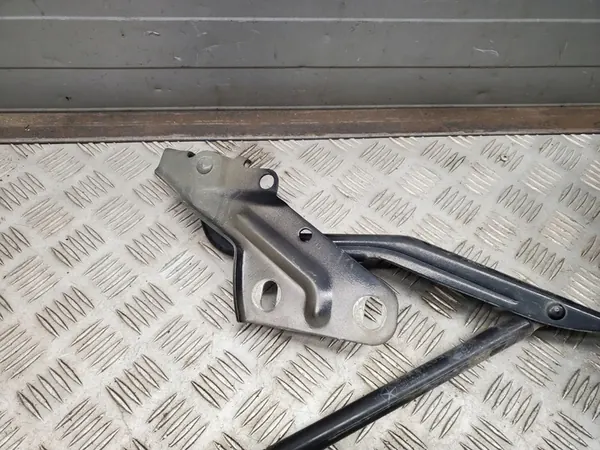 Dodge RAM 2012 Bisagras de capó delantero derecho OEM image 3