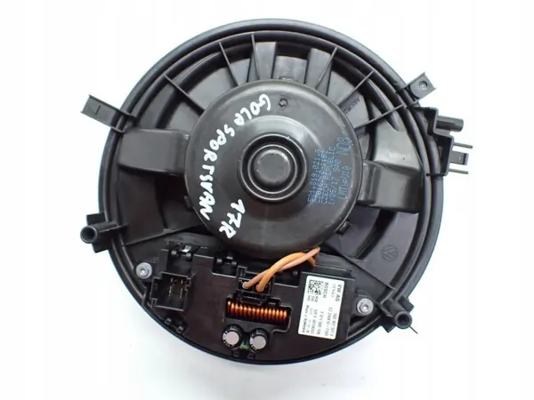Lämmityspuhallin OEM 5Q1819021G VW Golf VII:lle image 3