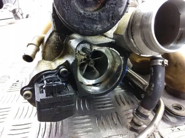 Turbo BMW X3 F25 7583909 3.0L 225kW 2015 image 3