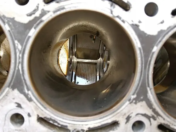 Bloque motor Porsche OEM 948101113 para Panamera image 9