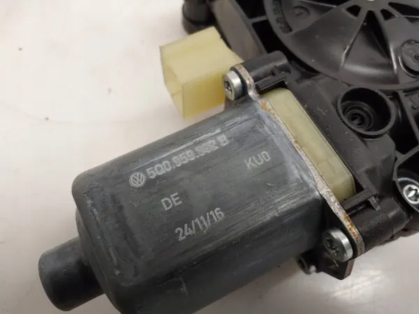 Mecanismo de janela dianteira esquerda VW Tiguan 5NA image 4