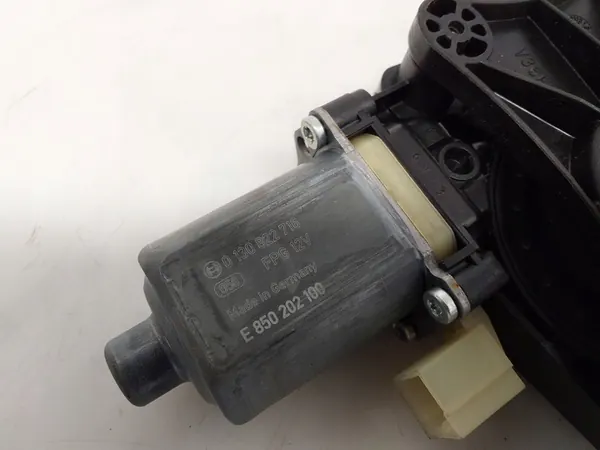 Mecanismo de janela dianteira esquerda VW Tiguan 5NA image 6