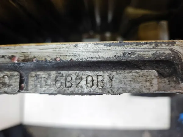 Bloco Motor BMW OEM N46B20BY - Estado Usado image 4