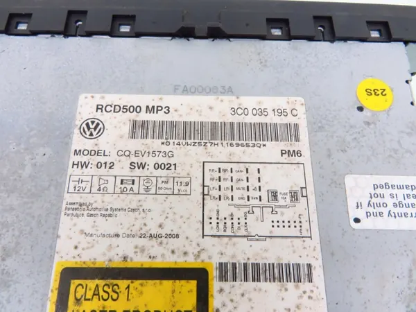 Radio RCD500 OEM 3C0035195C pour VW Golf Plus image 4