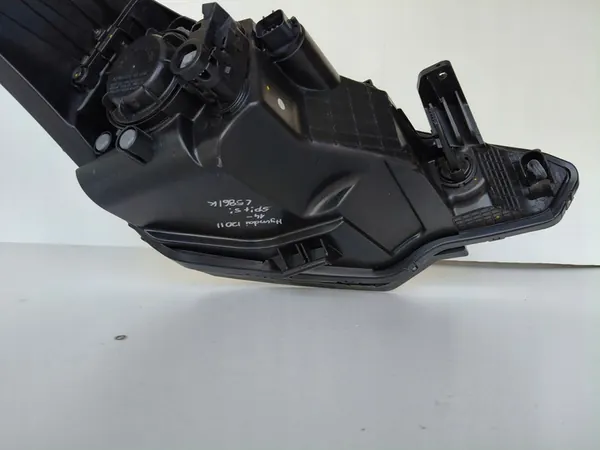 Faros izquierdo Hyundai i20 II 14- image 9