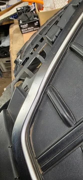 Audi Q5 II Grille OEM 80A853651C - Gebruikt image 5