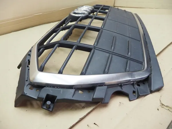Audi Q5 II Grille OEM 80A853651C - Gebruikt image 6