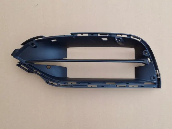 Grille de pare-chocs Mercedes-Benz OE A2058858004 image 2